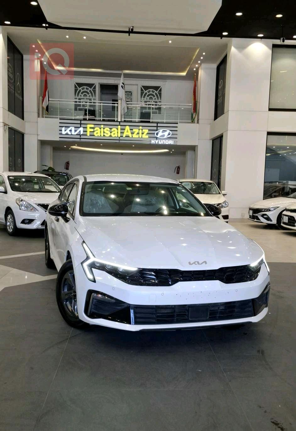 Kia K5